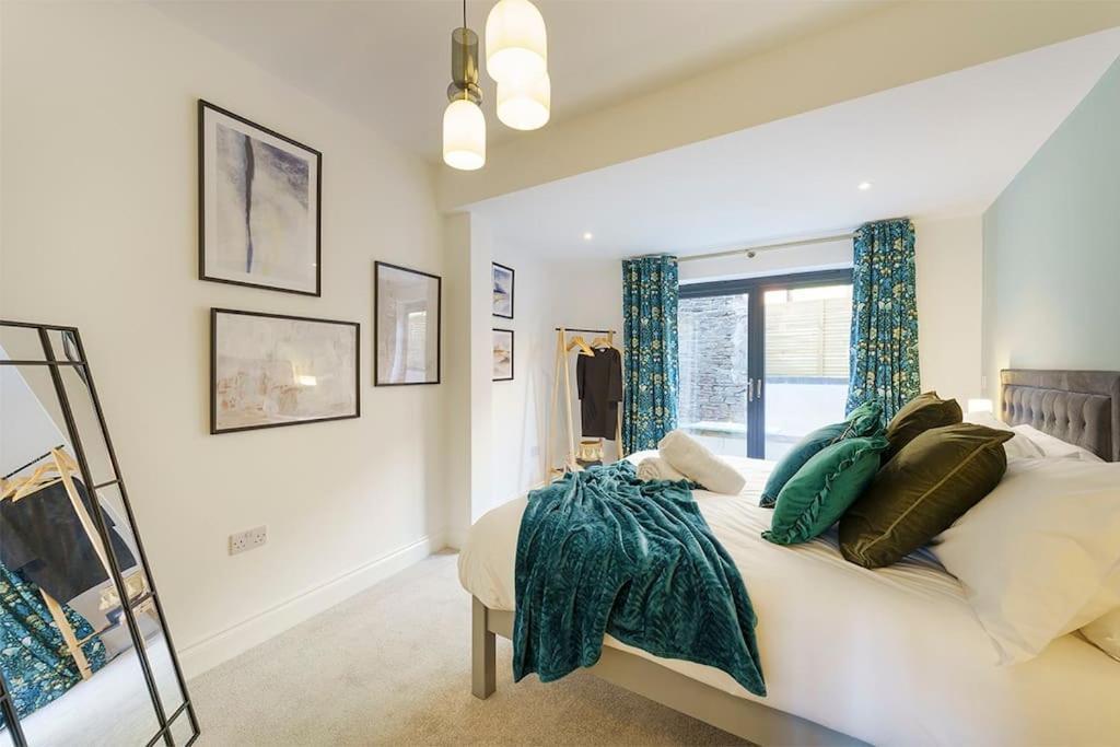 Bressingham - 2 Bedroom Luxury Apartment By Mint Stays 브리스틀 외부 사진